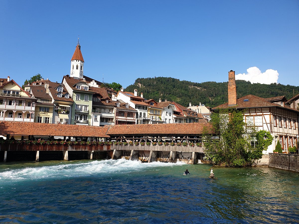 Thun, Suisse : Une Perle Cachée de l’Oberland Bernois