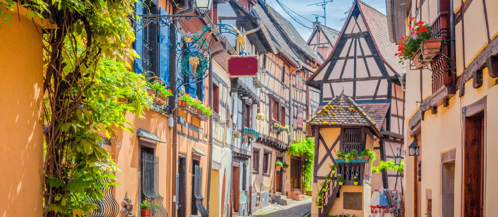 Eguisheim : le plus beau village de France à découvrir absolument en Alsace